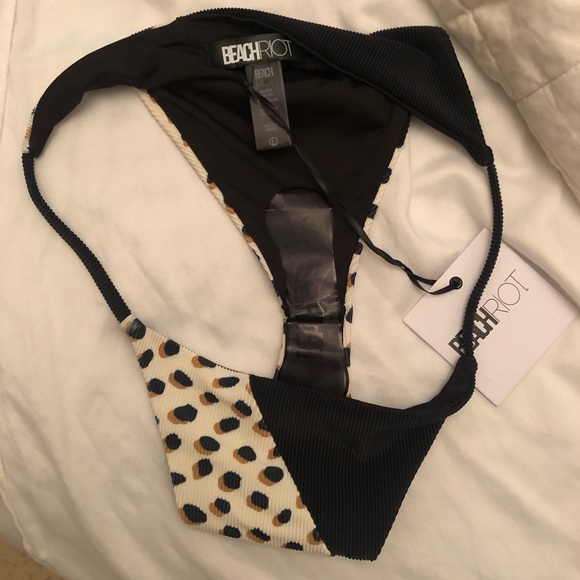 Beach Riot swim bottoms - Picture 5 of 5